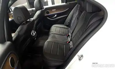 Mercedes-Benz E-Class 2021 1.9 автомат (гидро), миниатюра 11
