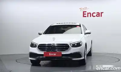 Mercedes-Benz E-Class 2021 1.9 автомат (гидро), миниатюра 3