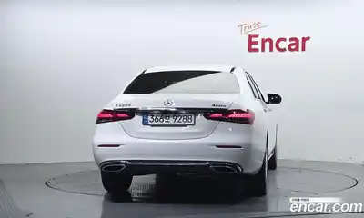 Mercedes-Benz E-Class 2021 1.9 автомат (гидро), миниатюра 4
