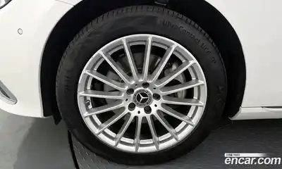 Mercedes-Benz E-Class 2021 1.9 автомат (гидро), миниатюра 5