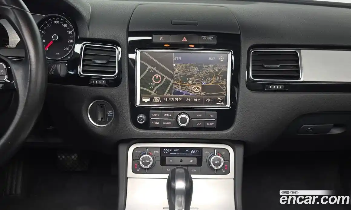 Volkswagen Touareg 2014 3.0 автомат (гидро), фото 19