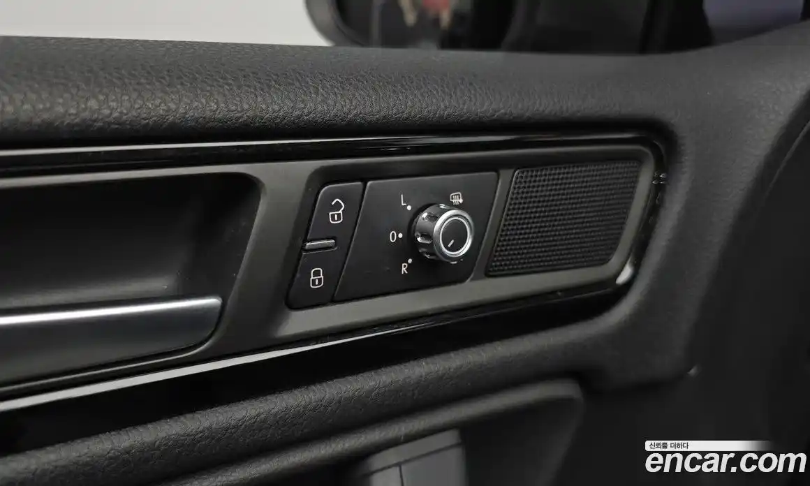 Volkswagen Touareg 2014 3.0 автомат (гидро), фото 28