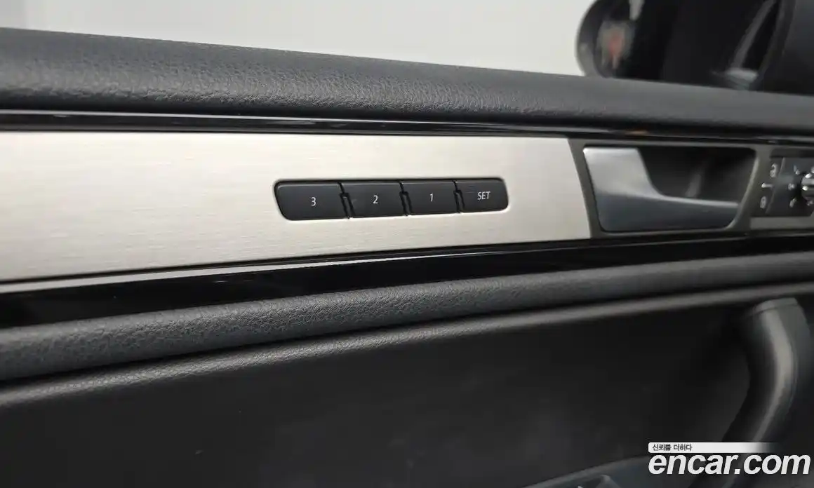 Volkswagen Touareg 2014 3.0 автомат (гидро), фото 30