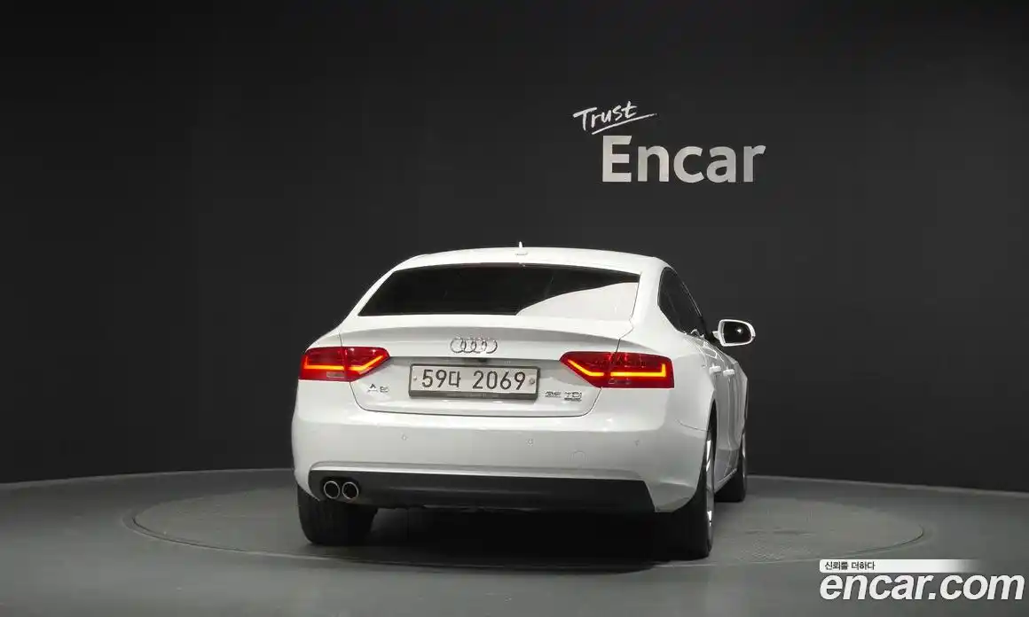 Audi A5 2015 2.0 автомат (гидро), фото 4