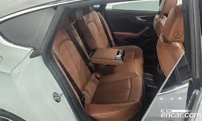 Audi A5 2022 2.0 автомат (гидро), миниатюра 11