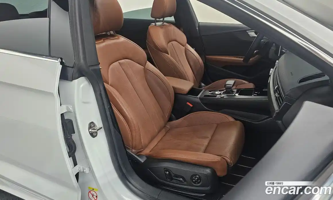 Audi A5 2022 2.0 автомат (гидро), фото 12