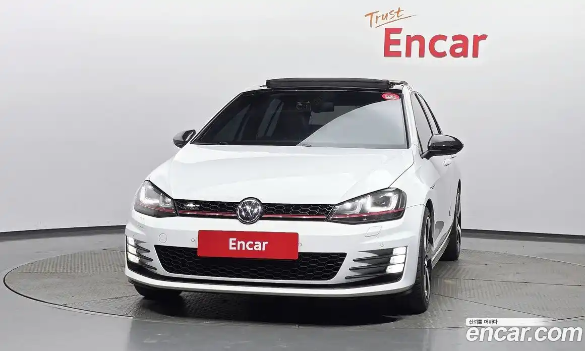Volkswagen Golf 2014 2.0 автомат (гидро), фото 3
