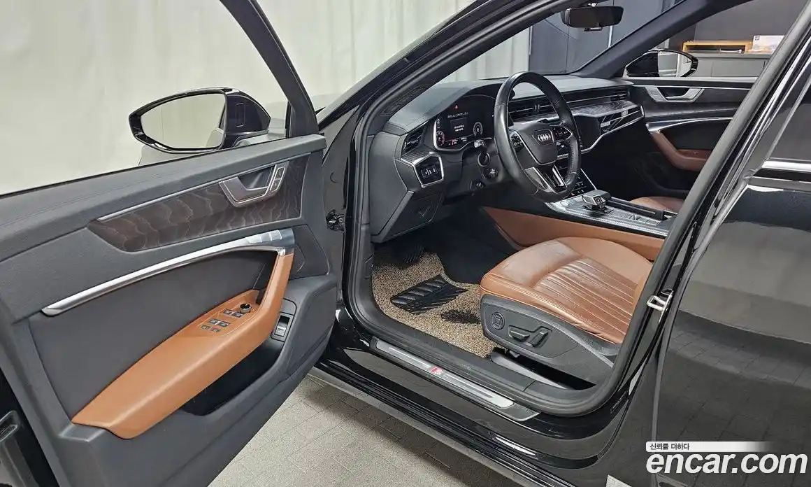 Audi A6 2020 2.0 автомат (гидро), фото 13