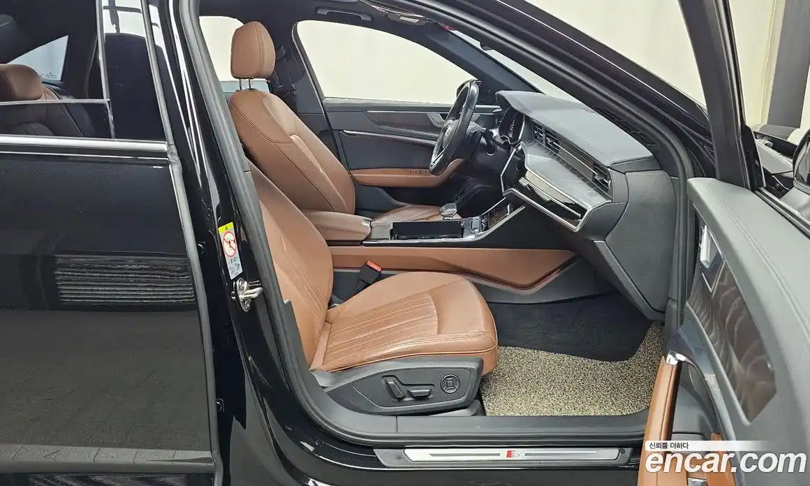 Audi A6 2020 2.0 автомат (гидро), фото 16