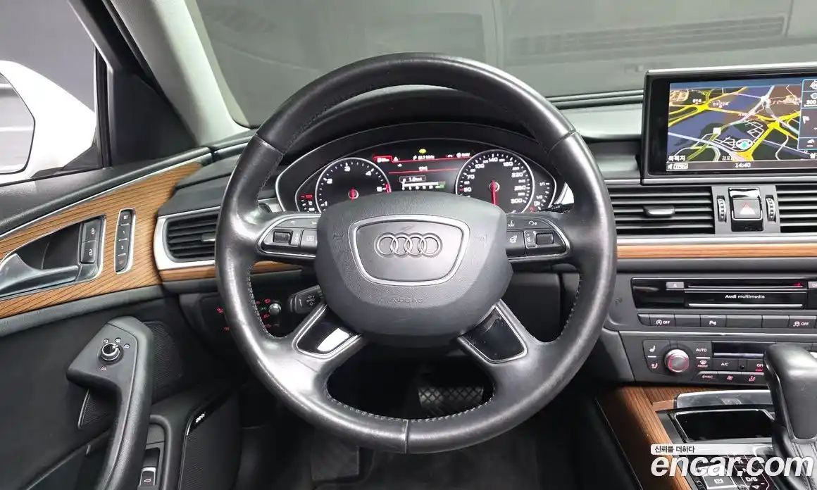 Audi A6 2015 3.0 автомат (гидро), фото 12