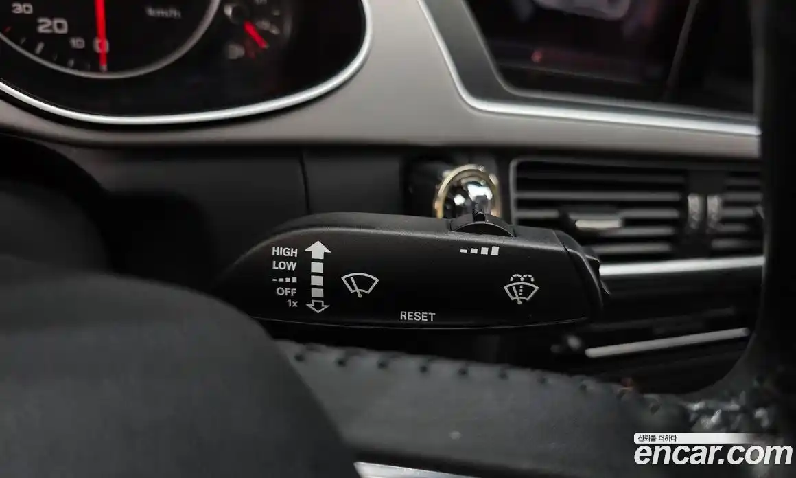 Audi A4 2013 2.0 автомат (гидро), фото 18