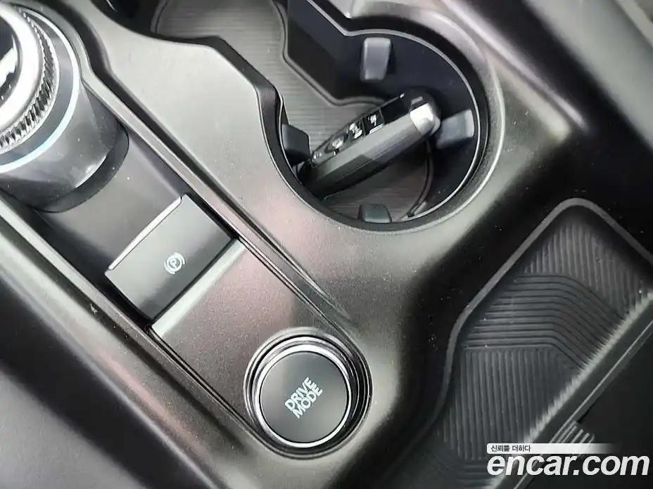 Ford Explorer 2025 2.3 автомат (гидро), фото 17