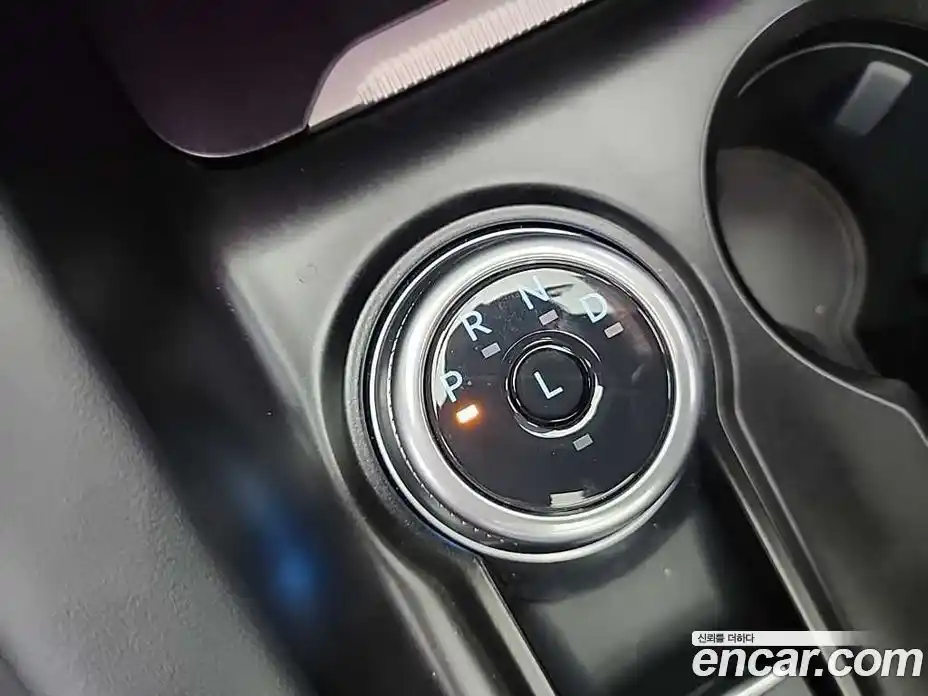 Ford Explorer 2025 2.3 автомат (гидро), фото 8