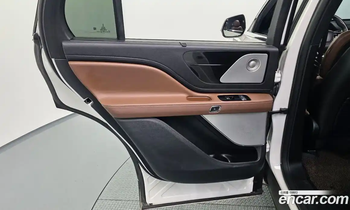 Lincoln Aviator 2020 3.0 автомат (гидро), фото 14 Lincoln Aviator 2020 3.0 автомат (гидро), фото 14