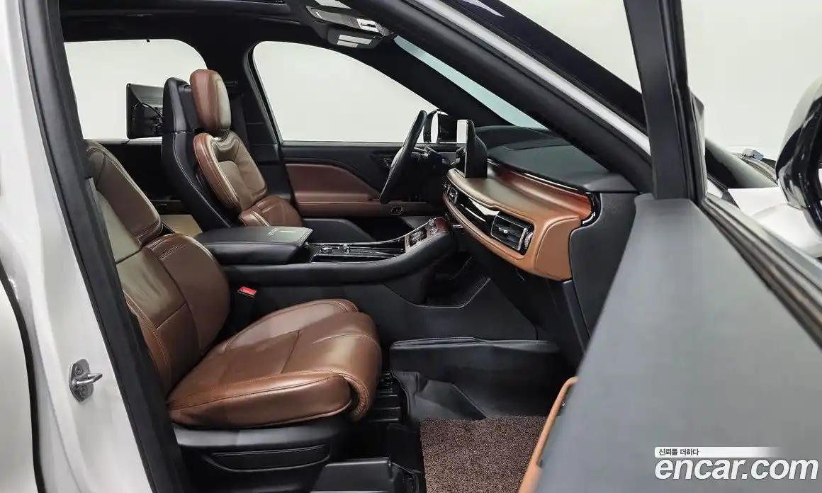 Lincoln Aviator 2020 3.0 автомат (гидро), фото 16 Lincoln Aviator 2020 3.0 автомат (гидро), фото 16
