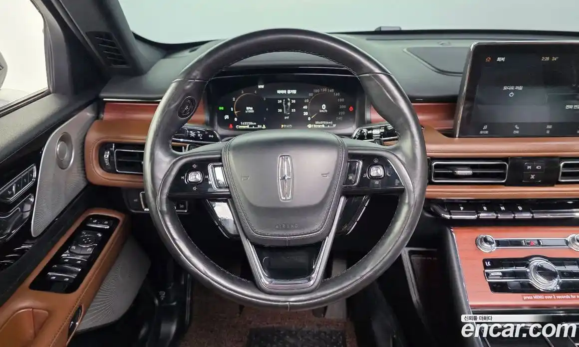 Lincoln Aviator 2020 3.0 автомат (гидро), фото 18 Lincoln Aviator 2020 3.0 автомат (гидро), фото 18