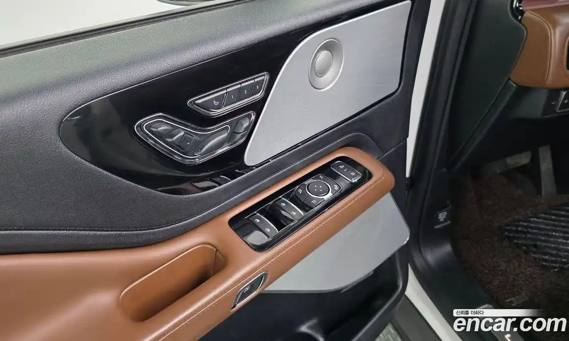 Lincoln Aviator 2020 3.0 автомат (гидро), фото 35 Lincoln Aviator 2020 3.0 автомат (гидро), фото 35