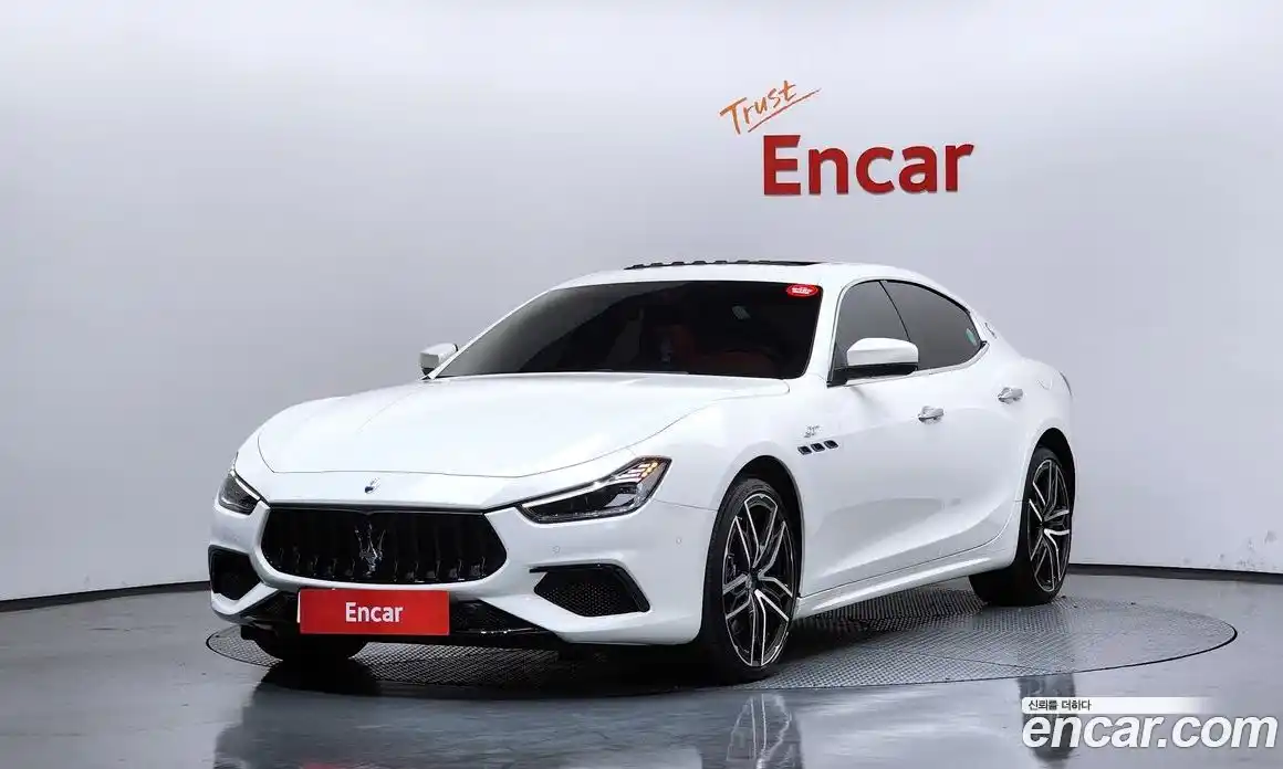 Maserati Ghibli 2021 2.0 автомат (гидро), фото 1 Maserati Ghibli 2021 2.0 автомат (гидро), фото 1