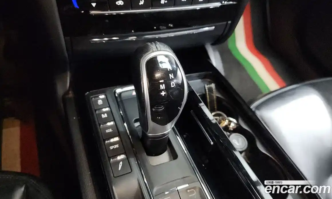 Maserati Ghibli 2017 3.0 автомат (гидро), фото 9 Maserati Ghibli 2017 3.0 автомат (гидро), фото 9