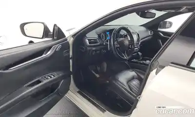 Maserati Ghibli 2017 3.0 автомат (гидро), миниатюра 10 Maserati Ghibli 2017 3.0 автомат (гидро), миниатюра 10