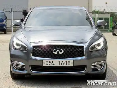 Infiniti Q70, 2017, 84 626 км Infiniti Q70, 2017, 84 626 км