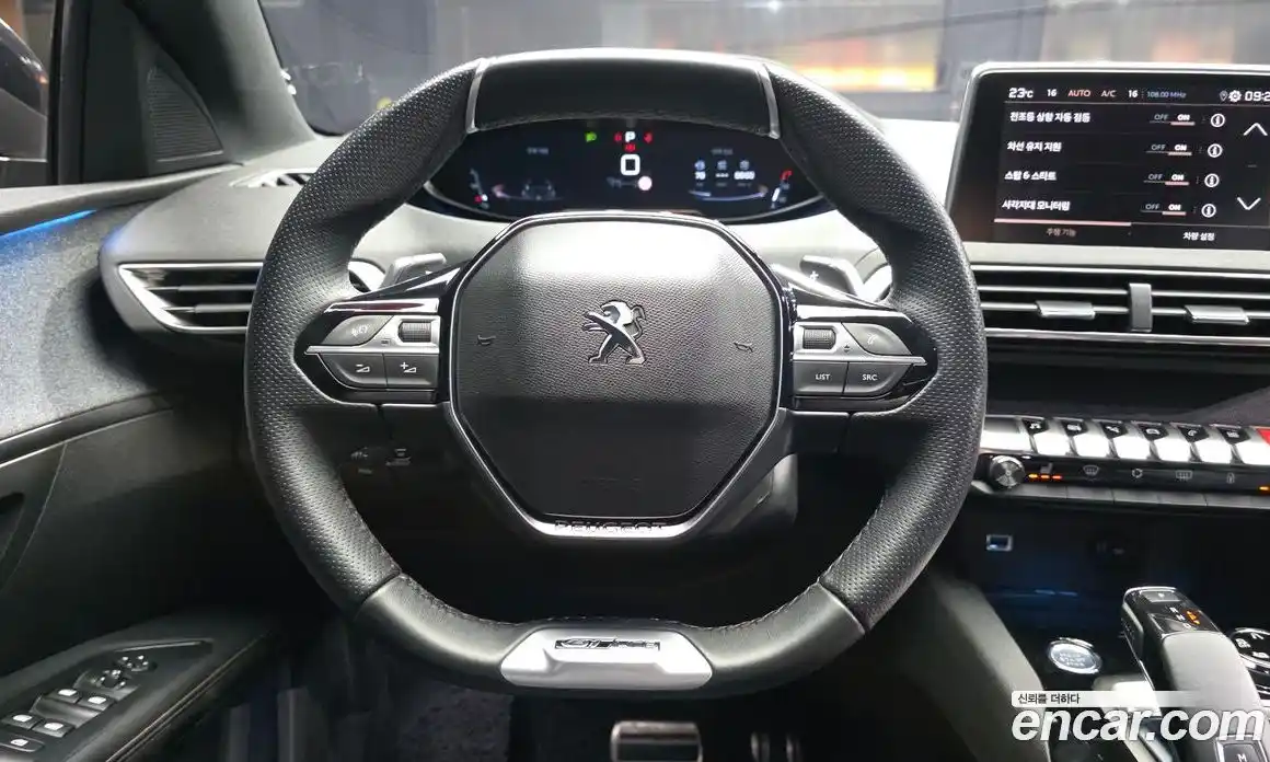 Peugeot 5008 2020 1.5 автомат (гидро), фото 13