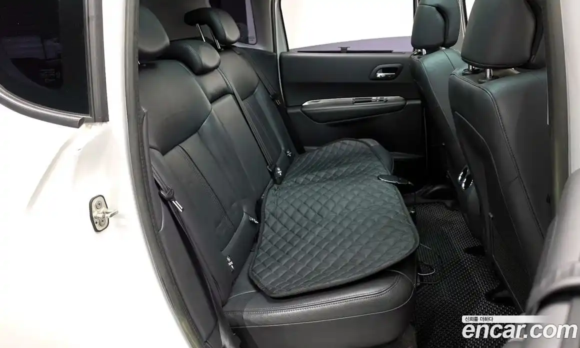 Peugeot 3008 2013 2.0 автомат (гидро), фото 12