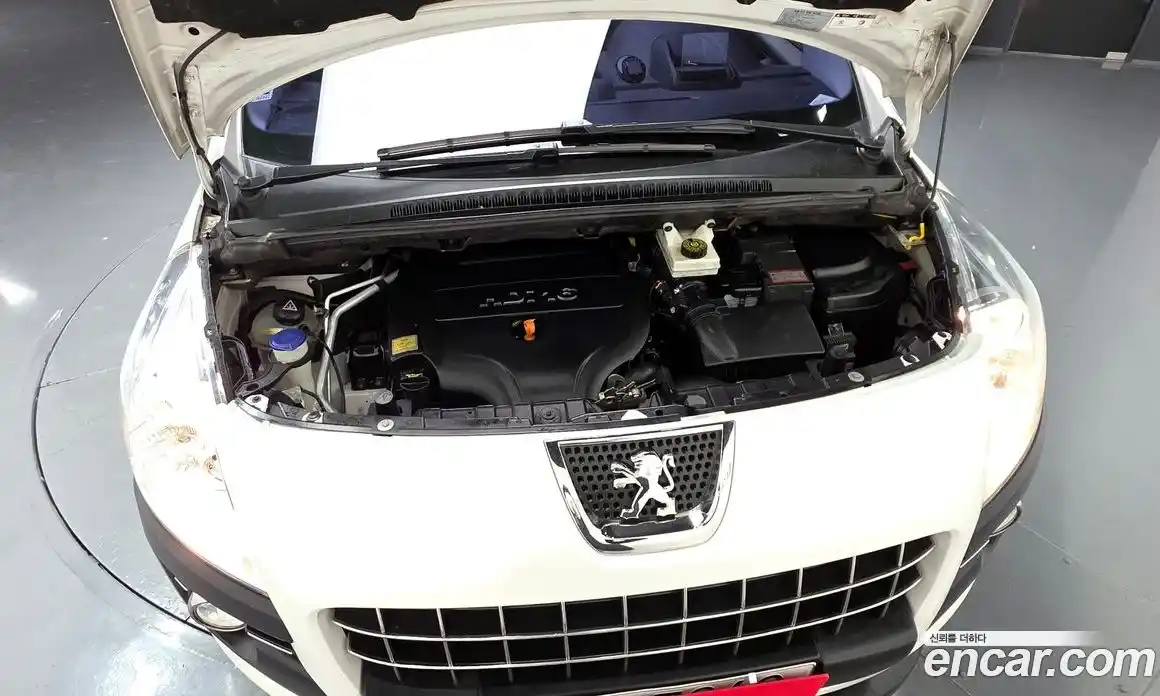 Peugeot 3008 2013 2.0 автомат (гидро), фото 6