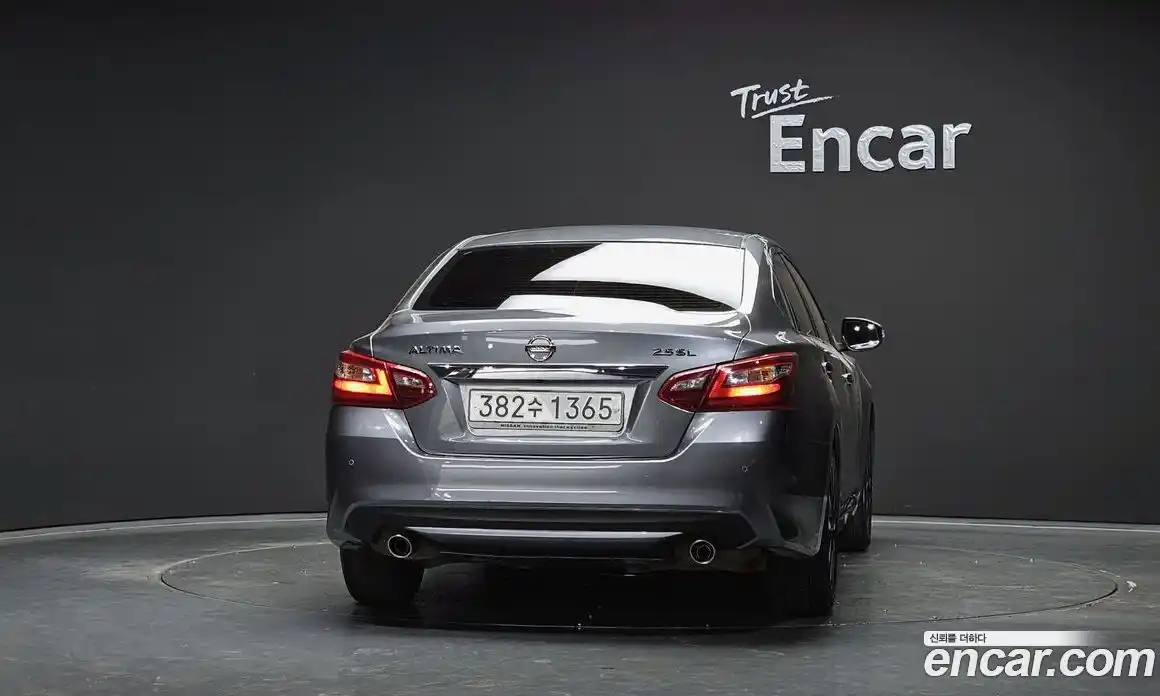 Nissan Altima 2018 2.5 автомат (гидро), фото 4
