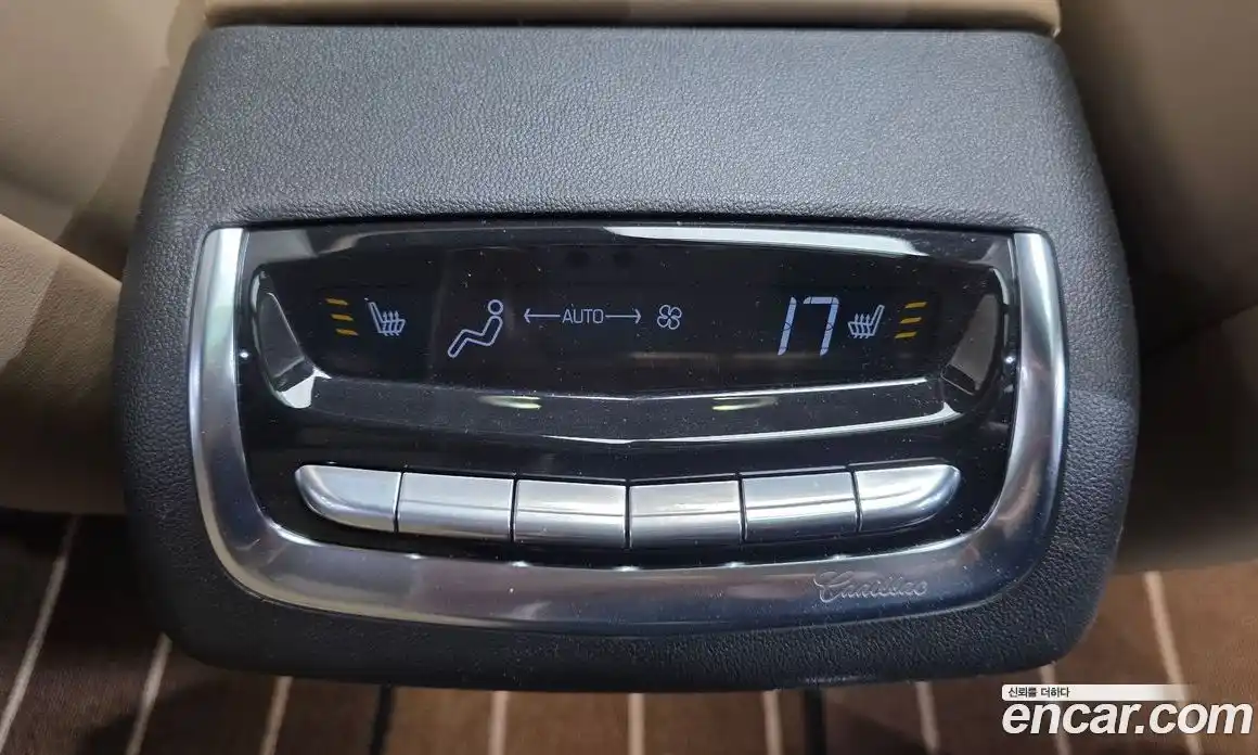 Cadillac XT6 2023 3.6 автомат (гидро), фото 18 Cadillac XT6 2023 3.6 автомат (гидро), фото 18