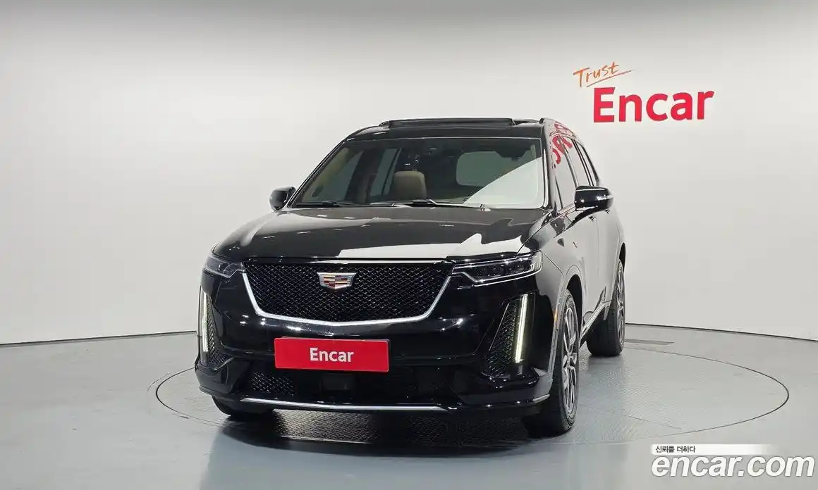Cadillac XT6 2023 3.6 автомат (гидро), фото 3 Cadillac XT6 2023 3.6 автомат (гидро), фото 3