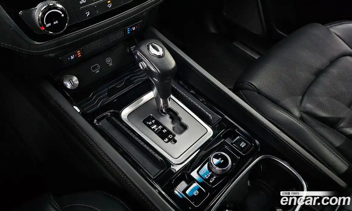 SsangYong Rexton 2018 2.2 автомат (гидро), фото 9
