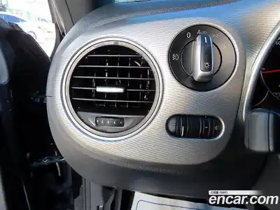 Volkswagen Beatle 2015 2.0 автомат (гидро), миниатюра 12