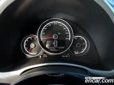 Volkswagen Beatle 2015 2.0 автомат (гидро), миниатюра 9
