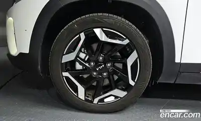 Kia Seltos 2024 1.6 автомат (гидро), миниатюра 5