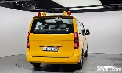 Hyundai Starex 2020 2.4 автомат (гидро), миниатюра 4