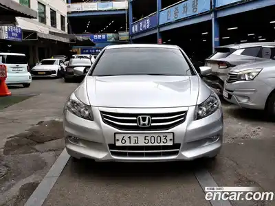 Honda Accord, 2011, 110 392 км