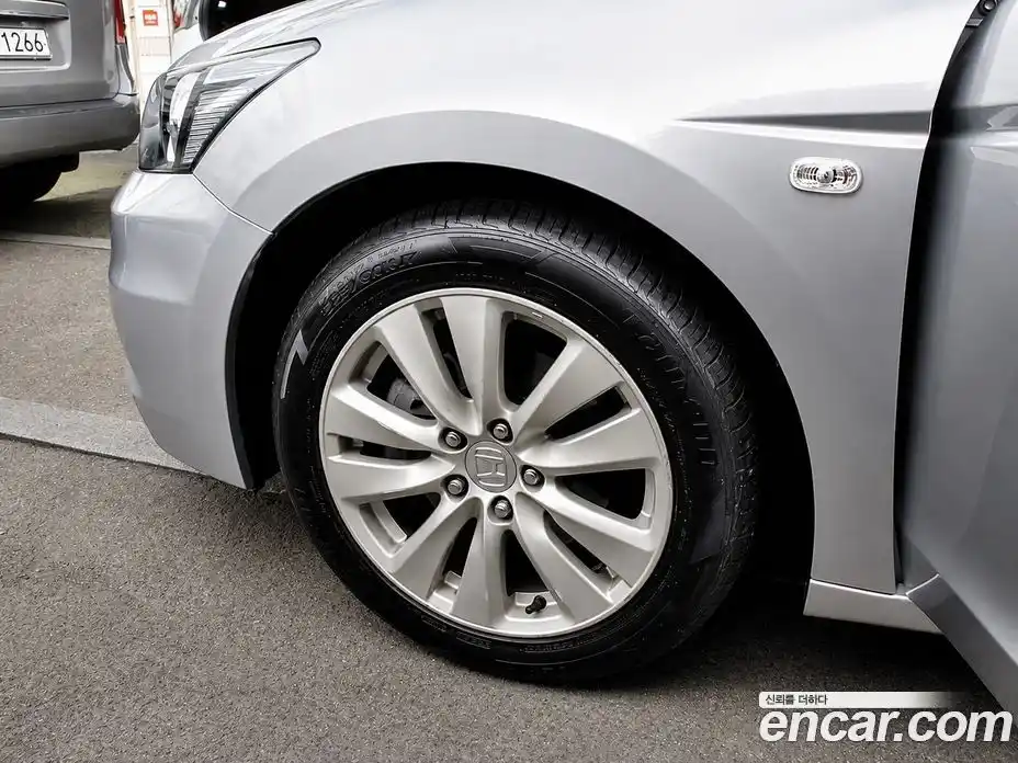 Honda Accord 2011 2.4 автомат (гидро), фото 19