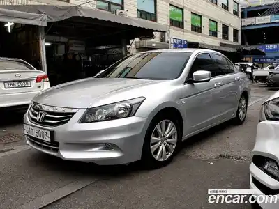 Honda Accord 2011 2.4 автомат (гидро), миниатюра 2