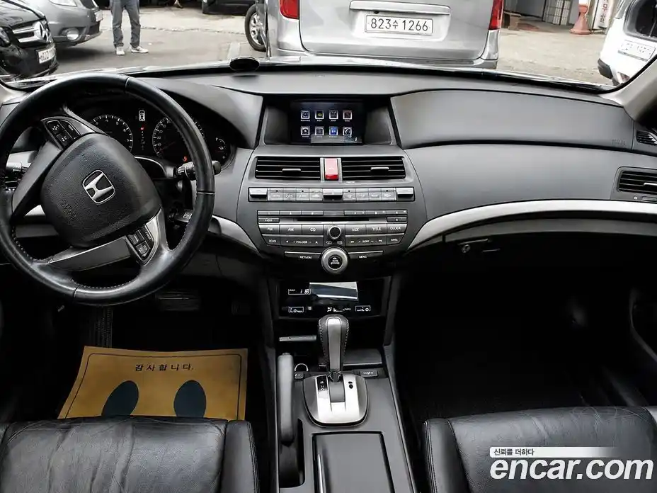 Honda Accord 2011 2.4 автомат (гидро), фото 7