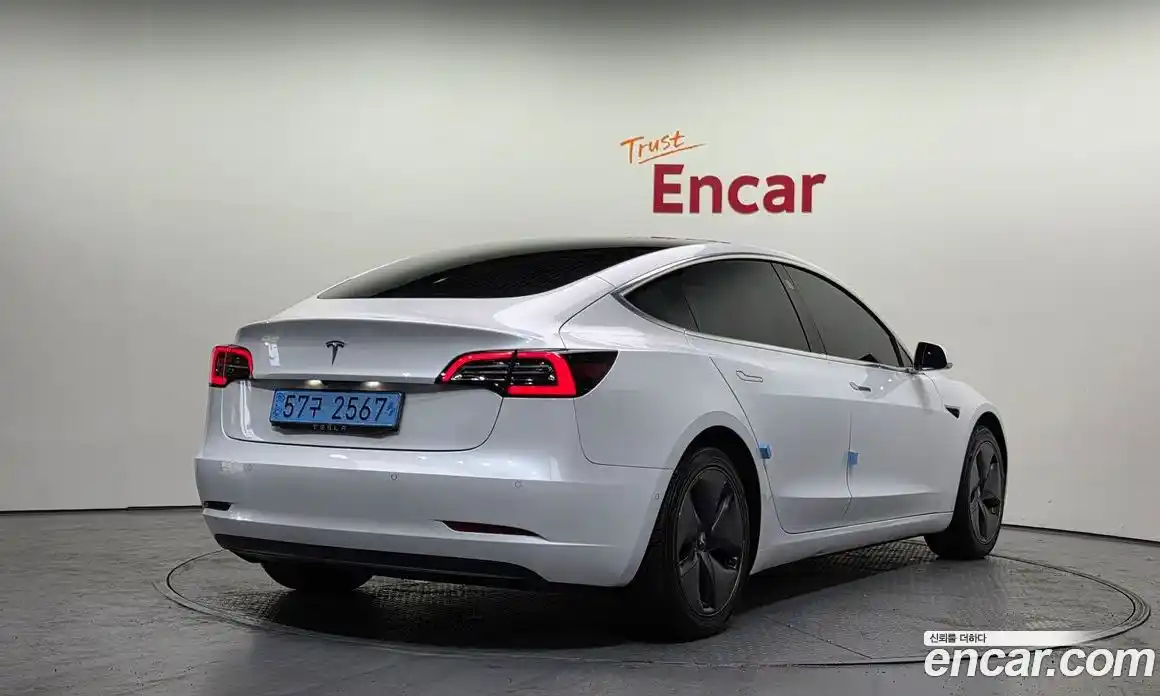 Tesla Model 3 2020 0.1 автомат (гидро), фото 2 Tesla Model 3 2020 0.1 автомат (гидро), фото 2