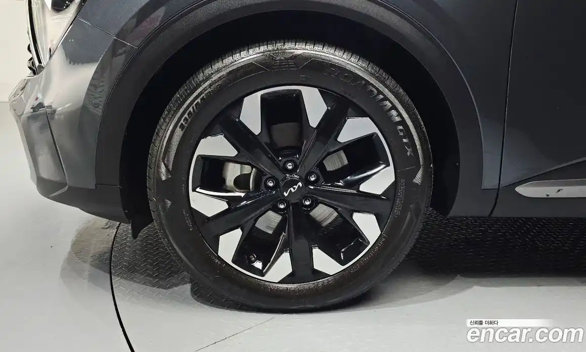 Kia Sportage 2023 2.0 автомат (гидро), фото 5