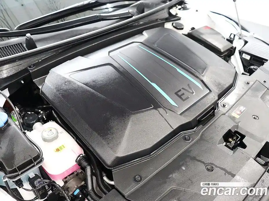 Hyundai Ioniq 5 2024 1.0 автомат (гидро), фото 19