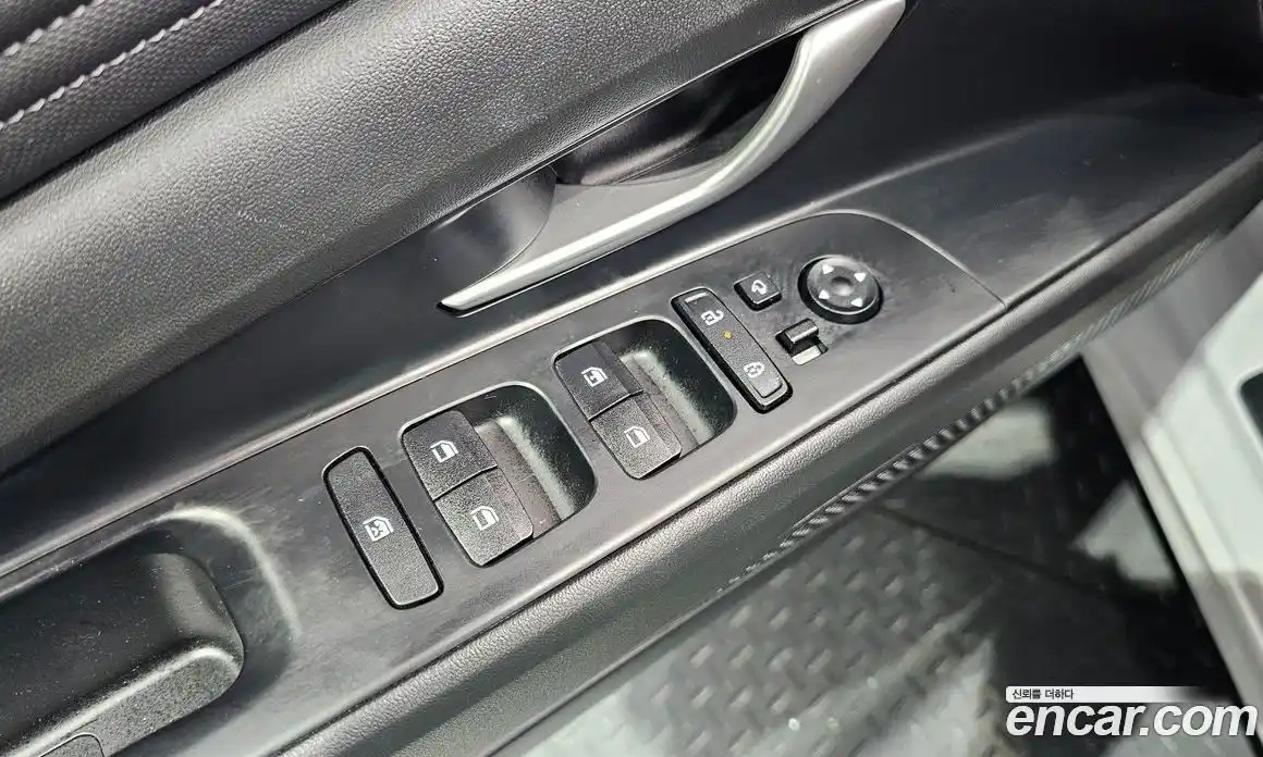 Hyundai Avante 2023 1.6 автомат (гидро), фото 26