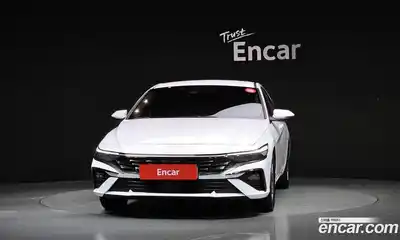 Hyundai Avante 2023 1.6 автомат (гидро), миниатюра 3