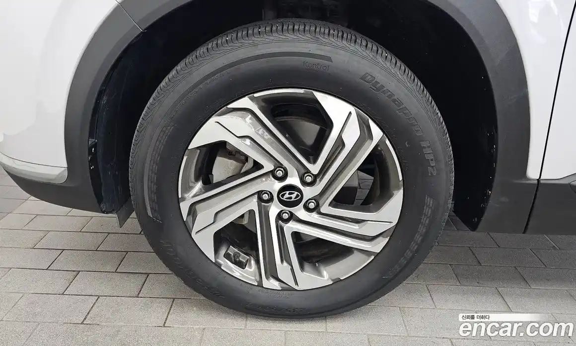 Hyundai Santa Fe 2022 2.2 автомат (гидро), фото 5