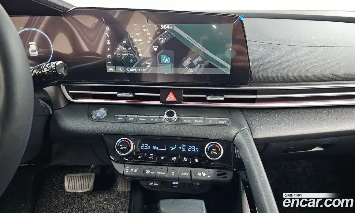 Hyundai Avante 2024 1.6 автомат (гидро), фото 18