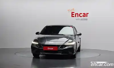 Hyundai Avante 2024 1.6 автомат (гидро), миниатюра 3