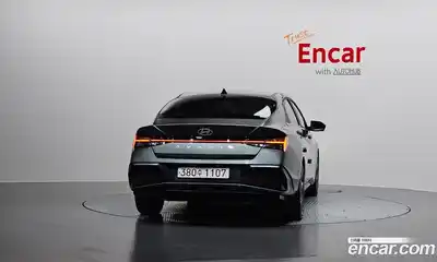 Hyundai Avante 2024 1.6 автомат (гидро), миниатюра 4