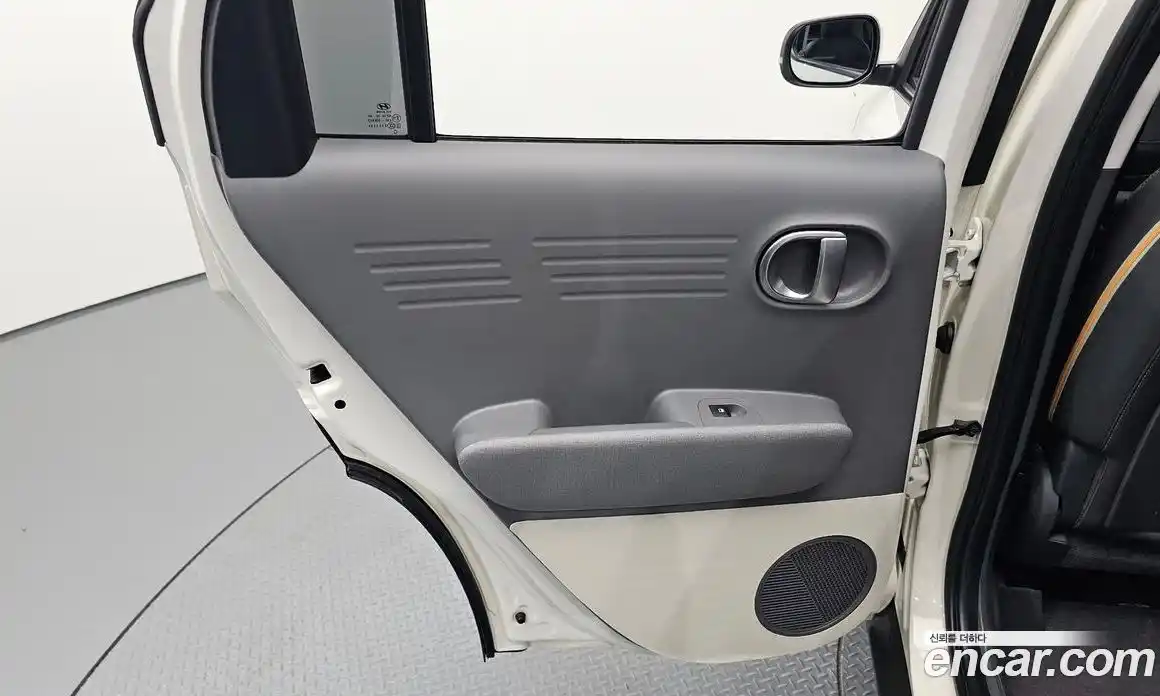 Hyundai Casper 2022 1.0 автомат (гидро), фото 15